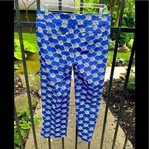 LILLY PULITZER Palm Beach Fit pants in marine blue with white print - Picture 3 of 3